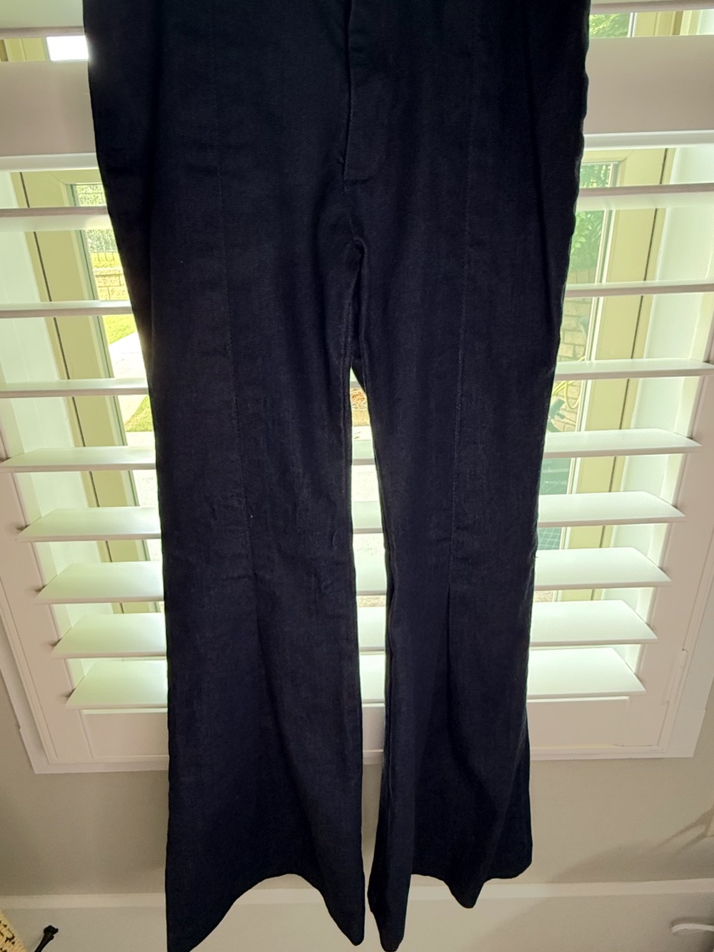 Frame Flared Front Pleat Jeans - Picture 4 of 12